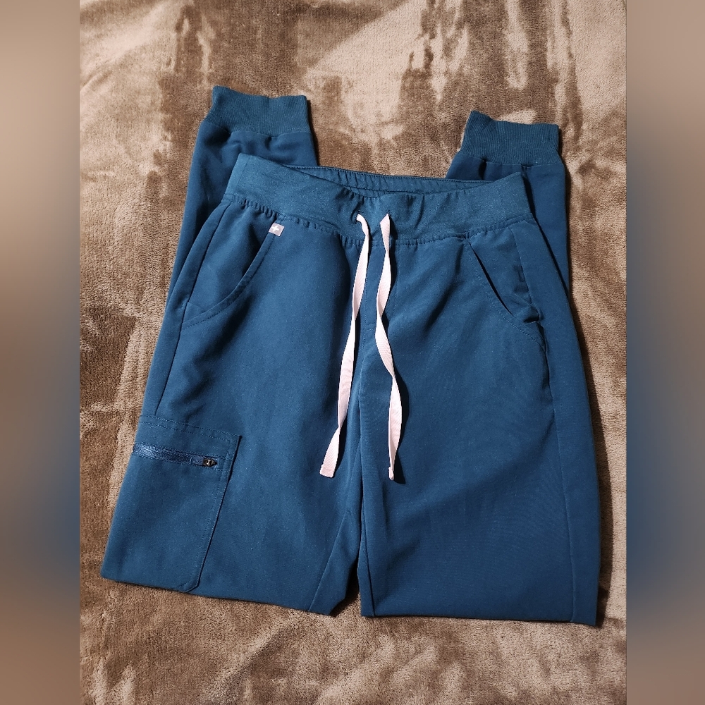 Figs Zamora Jogger Scrub Pants